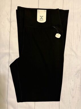 Xersion Women’s Black High Rise Pants with Side Pocket Size XL